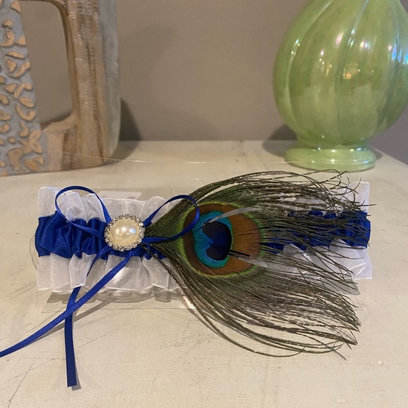 NIB Women's Jewelled Peacock Feather Leg Garter - Picture 2 of 4